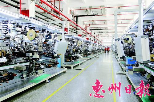 ▲亚洲bwin科技智能生产车间清洁整齐。。。。。。
